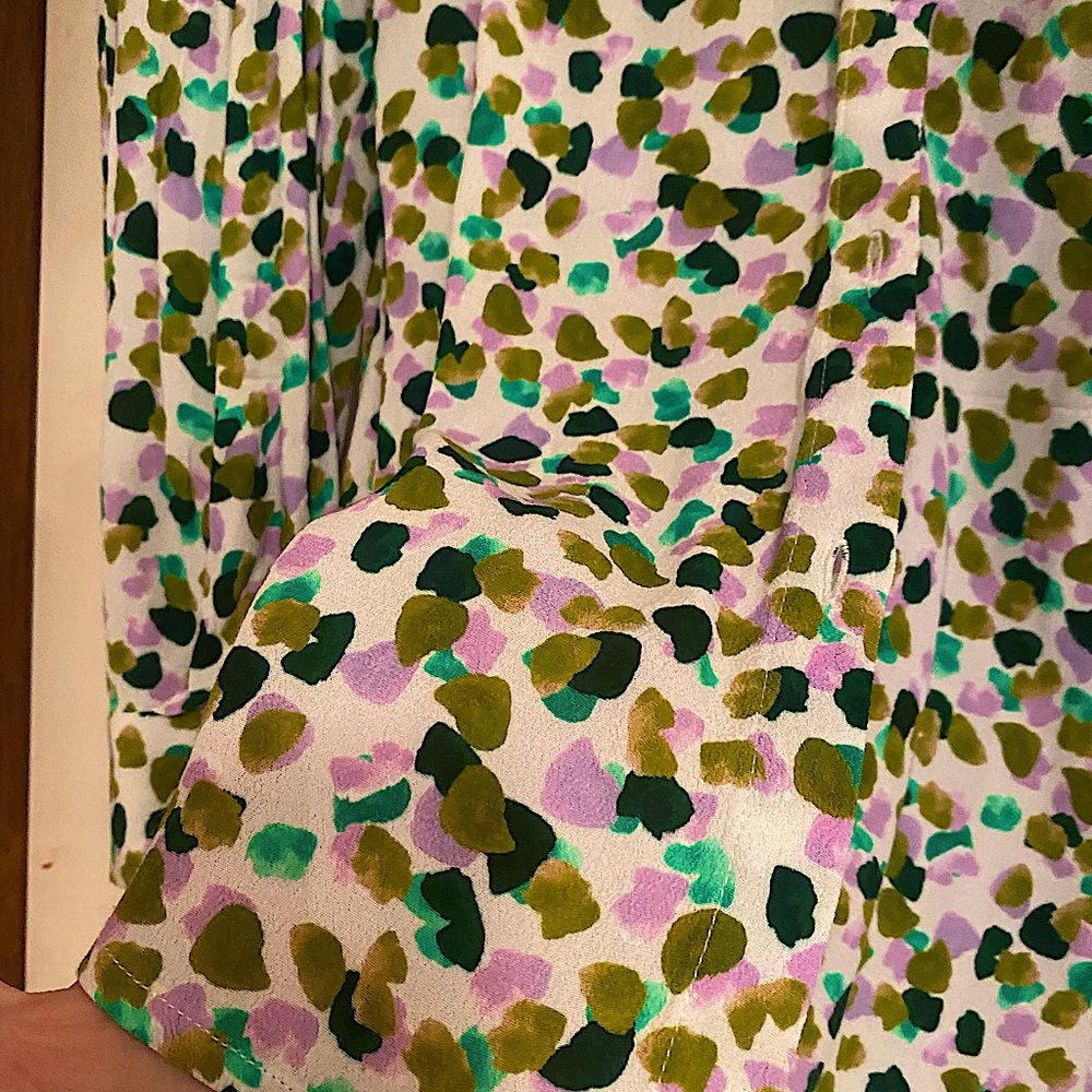Gorman green confetti blouse, size 6 but would fit size 8, classy, elegant, fun! - Picture 3 of 5